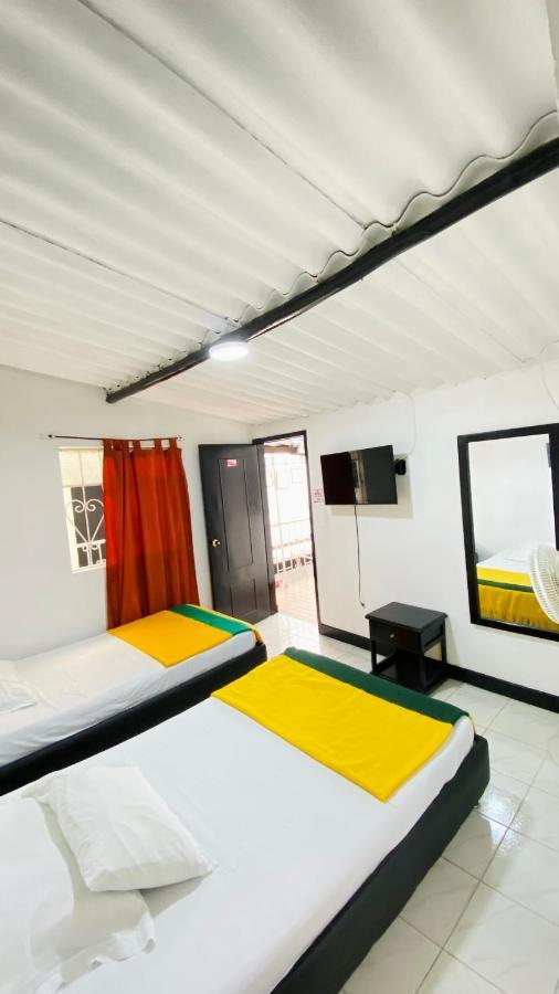 Hotel Los Magueyes Bucaramanga Bagian luar foto
