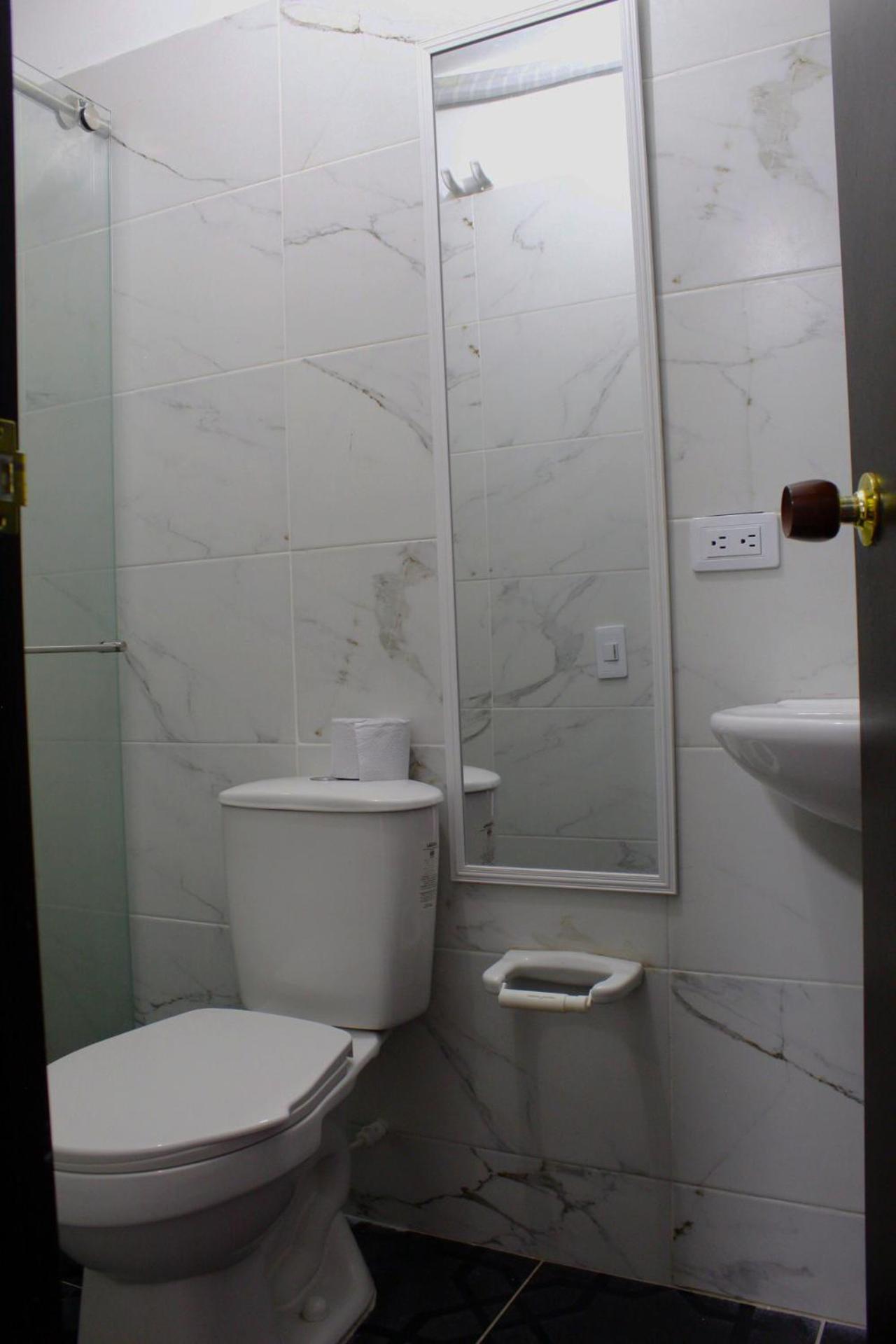 Hotel Los Magueyes Bucaramanga Bagian luar foto